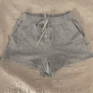 3/$40 ✨ VS PINK Lace up short shorts